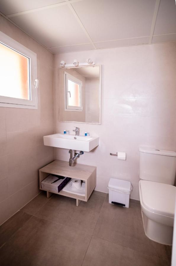Sant Joan Apartaments - Adults Only カラ・エン・ブラネス エクステリア 写真