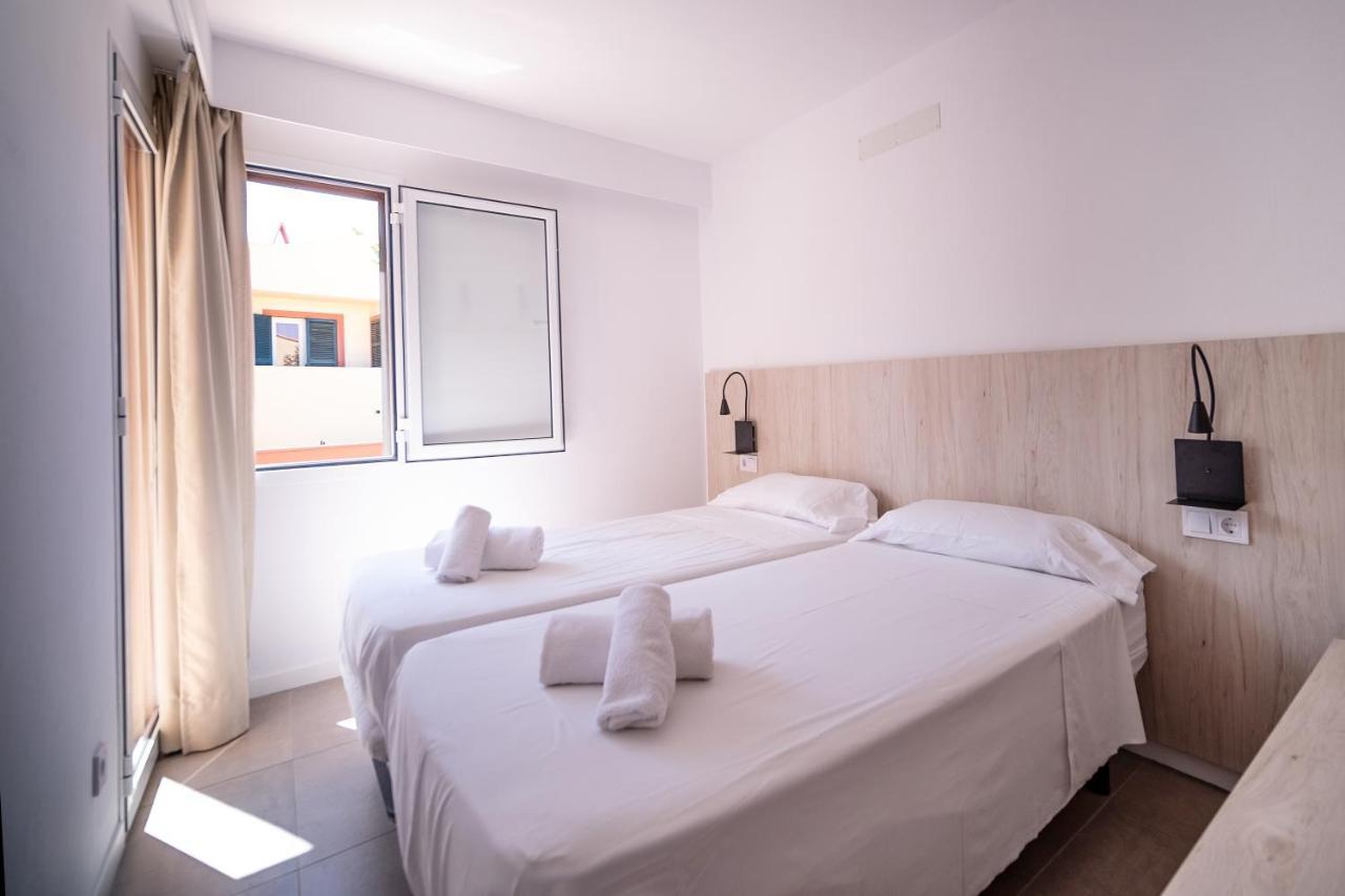 Sant Joan Apartaments - Adults Only カラ・エン・ブラネス エクステリア 写真