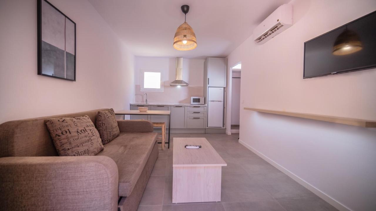 Sant Joan Apartaments - Adults Only カラ・エン・ブラネス エクステリア 写真